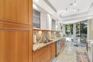 2000 Island, Aventura, FL 33160 - Photo 12