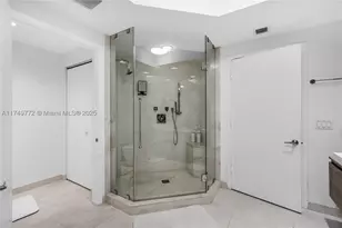 17111 Biscayne, North Miami Beach, FL 33160 - Photo 22