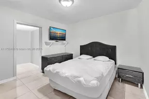 2631 NE 214th, Miami, FL 33180 - Photo 36