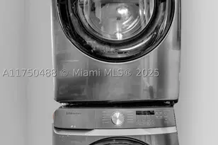 2631 NE 214th, Miami, FL 33180 - Photo 28