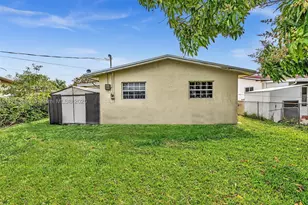 2631 NE 214th, Miami, FL 33180 - Photo 40