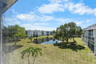 8450 Sunrise Lakes, Sunrise, FL 33322 - Photo 16