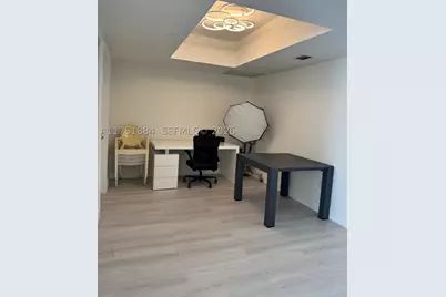 465 Brickell #2405, Miami, FL 33131 - Photo 22