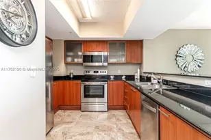 16699 Collins, Sunny Isles Beach, FL 33160 - Photo 8