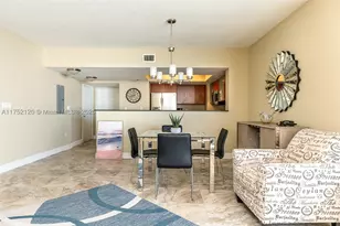 16699 Collins, Sunny Isles Beach, FL 33160 - Photo 6