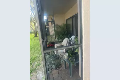 5851 Washington #84, Hollywood, FL 33121 - Photo 2