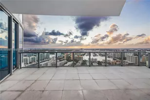 17001 Collins, Sunny Isles Beach, FL 33160 - Photo 16