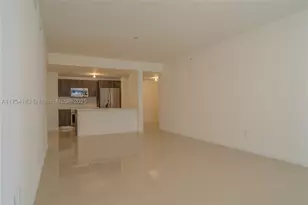 488 NE 18, Miami, FL 33132 - Photo 6