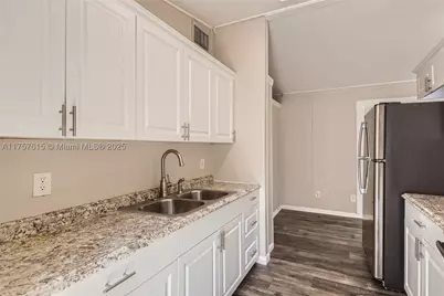 1753 NE 178th, North Miami Beach, FL 33162 - Photo 4