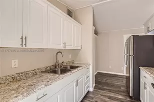 1753 NE 178th, North Miami Beach, FL 33162 - Photo 4