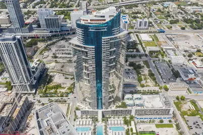 851 NE 1st #4203, Miami, FL 33132 - Photo 32
