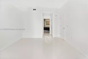 851 NE 1st, Miami, FL 33132 - Photo 18
