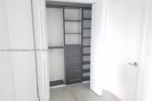 55 SW 9th, Miami, FL 33130 - Photo 8