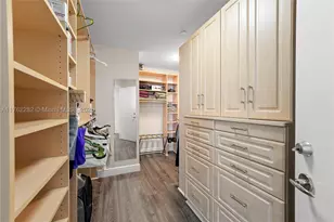 21150 Point, Aventura, FL 33180 - Photo 12