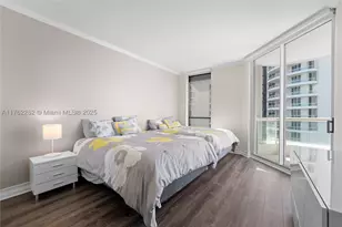 21150 Point, Aventura, FL 33180 - Photo 16
