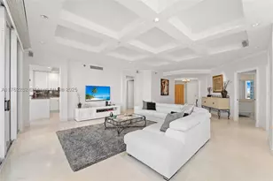 21150 Point, Aventura, FL 33180 - Photo 4