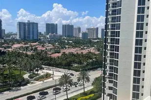 19201 Collins, Sunny Isles Beach, FL 33160 - Photo 16