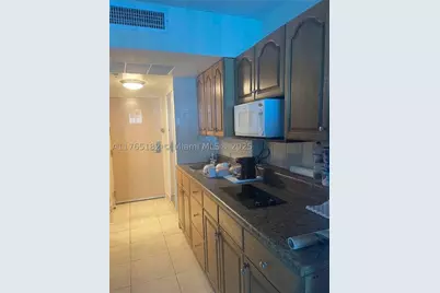 19201 Collins #1022, Sunny Isles Beach, FL 33160 - Photo 8