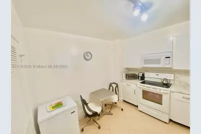 9801 Collins #8M, Bal Harbour, FL 33154 - Photo 26