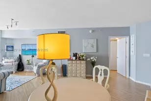 16699 Collins, Sunny Isles Beach, FL 33160 - Photo 8