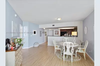 16699 Collins #3710, Sunny Isles Beach, FL 33160 - Photo 10