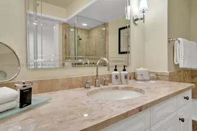 1435 Brickell #3607, Miami, FL 33131 - Photo 22