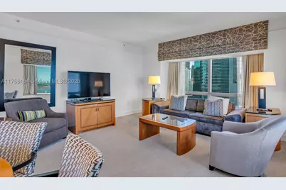 1435 Brickell #3607, Miami, FL 33131 - Photo 10