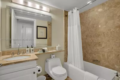 1435 Brickell #3607, Miami, FL 33131 - Photo 28