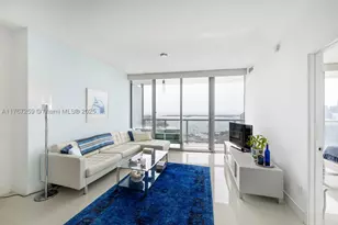888 Biscayne, Miami, FL 33132 - Photo 2