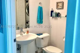 888 Biscayne, Miami, FL 33132 - Photo 42