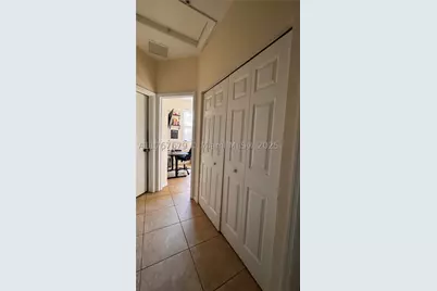 1033 SW 144th #2705, Pembroke Pines, FL 33027 - Photo 16