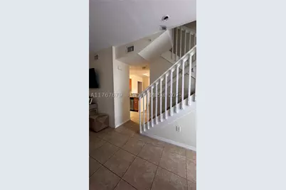 1033 SW 144th #2705, Pembroke Pines, FL 33027 - Photo 4