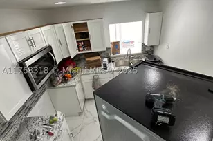 700 SW 80th, North Lauderdale, FL 33068 - Photo 4