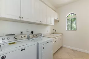 2600 E Hallandale Beach, Hallandale, FL 33009 - Photo 10