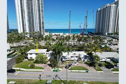 18825 Atlantic, Sunny Isles Beach, FL 33160 - Photo 2