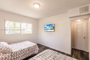 18825 Atlantic, Sunny Isles Beach, FL 33160 - Photo 12