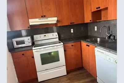 [Address not provided], Miami, FL 33169 - Photo 12