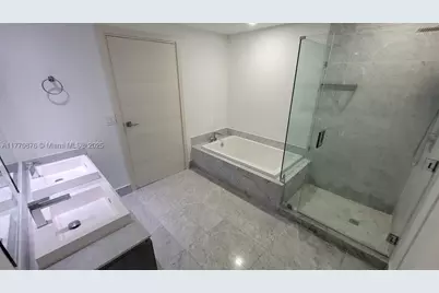 801 S Miami #4308, Miami, FL 33130 - Photo 14