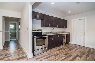 2542 Fillmore, Hollywood, FL 33020 - Photo 2