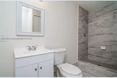 2542 Fillmore, Hollywood, FL 33020 - Photo 4