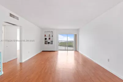 400 Kings Point #1607, Sunny Isles Beach, FL 33160 - Photo 16