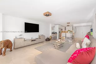 6423 Collins, Miami Beach, FL 33141 - Photo 14