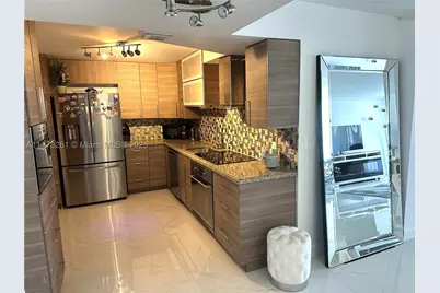 427 Golden Isles #5G, Hallandale, FL 33009 - Photo 4
