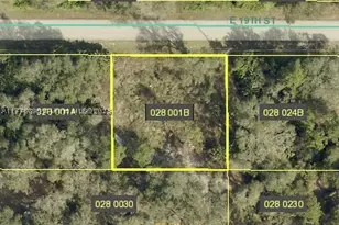 130 Napier Ave S, Lehigh Acres, FL 33974 - Photo 1