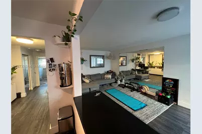 221 Meridian #206, Miami Beach, FL 33139 - Photo 6