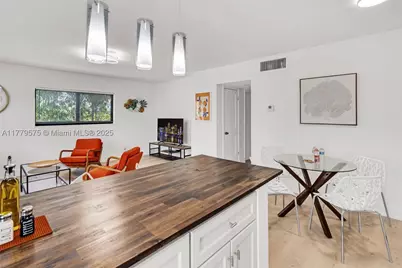 1630 SW 4th #1, Fort Lauderdale, FL 33315 - Photo 6
