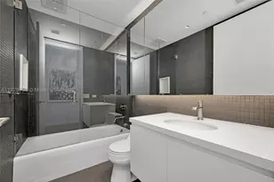 1425 Brickell, Miami, FL 33131 - Photo 20