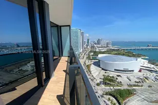 398 NE 5th, Miami, FL 33132 - Photo 12