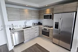 121 NE 34, Miami, FL 33137 - Photo 10