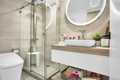 311 Poinciana #801, Sunny Isles Beach, FL 33160 - Photo 26
